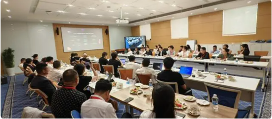 领航数字经济携手并肩 倡扬社会责任共绘未来